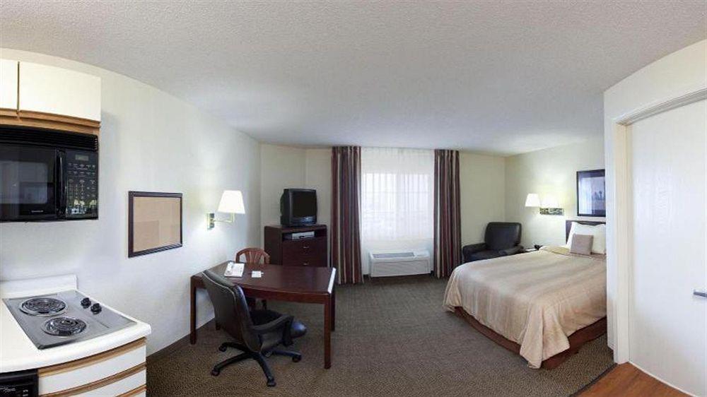 Sonesta Simply Airport Hotel 3*