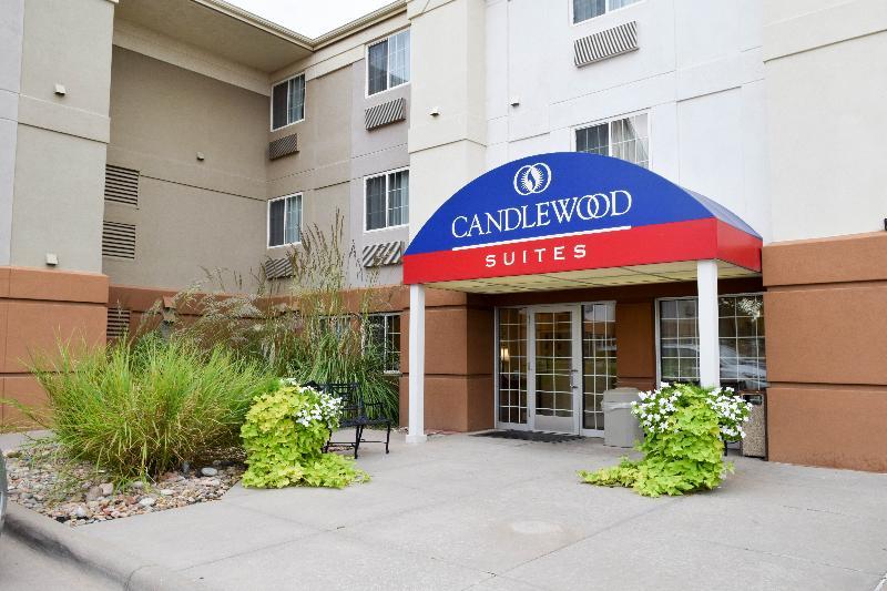 Sonesta Simply Airport Hotel Wichita
